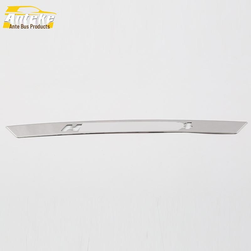 

Совместимая с 18 моделями декоративная наклейка заднего стоп-сигнала H4 из нержавеющей стали