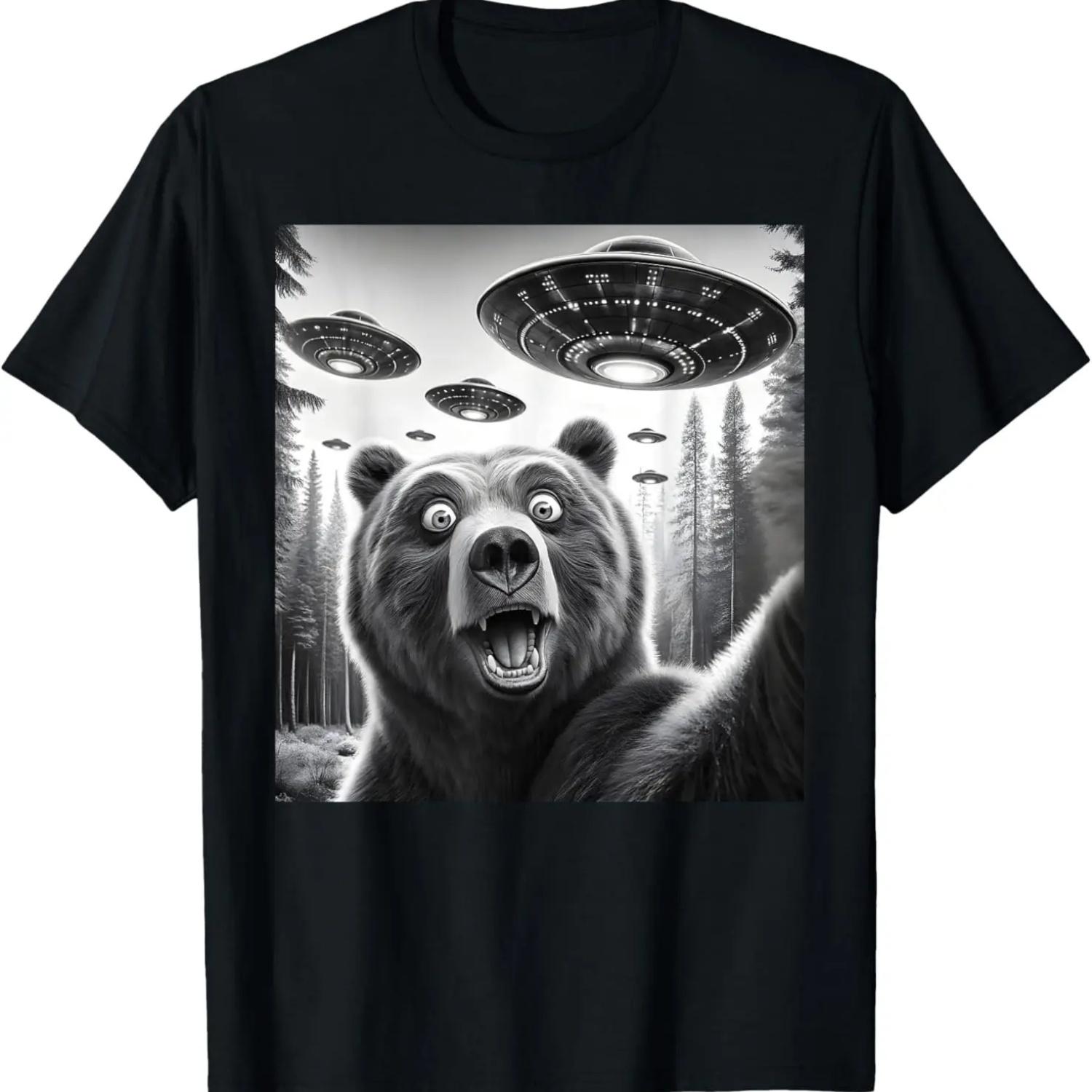 

Bear UFO Funny Bear Selfie with UFOs Alien Men Women T-Shirt S