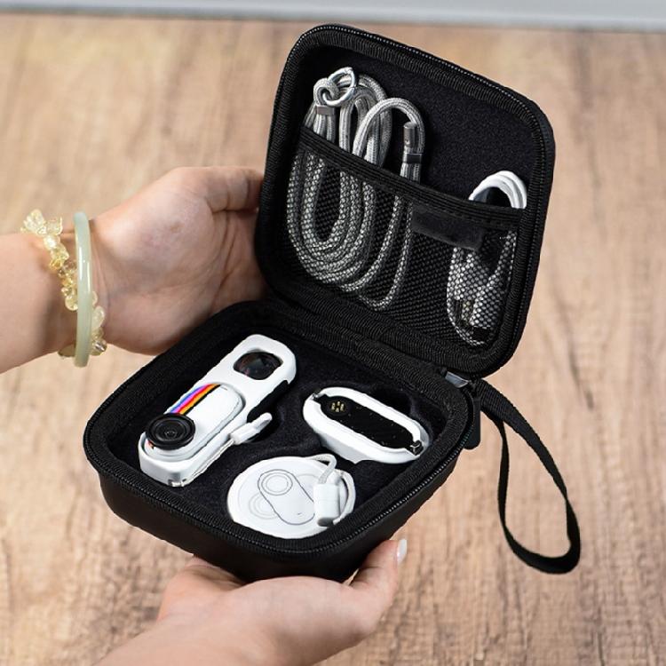 Stylish Retro Protective Cover For GO 3S Camera Shell Bag Equipped With Handle Strap And Metal Carabiner for Travel