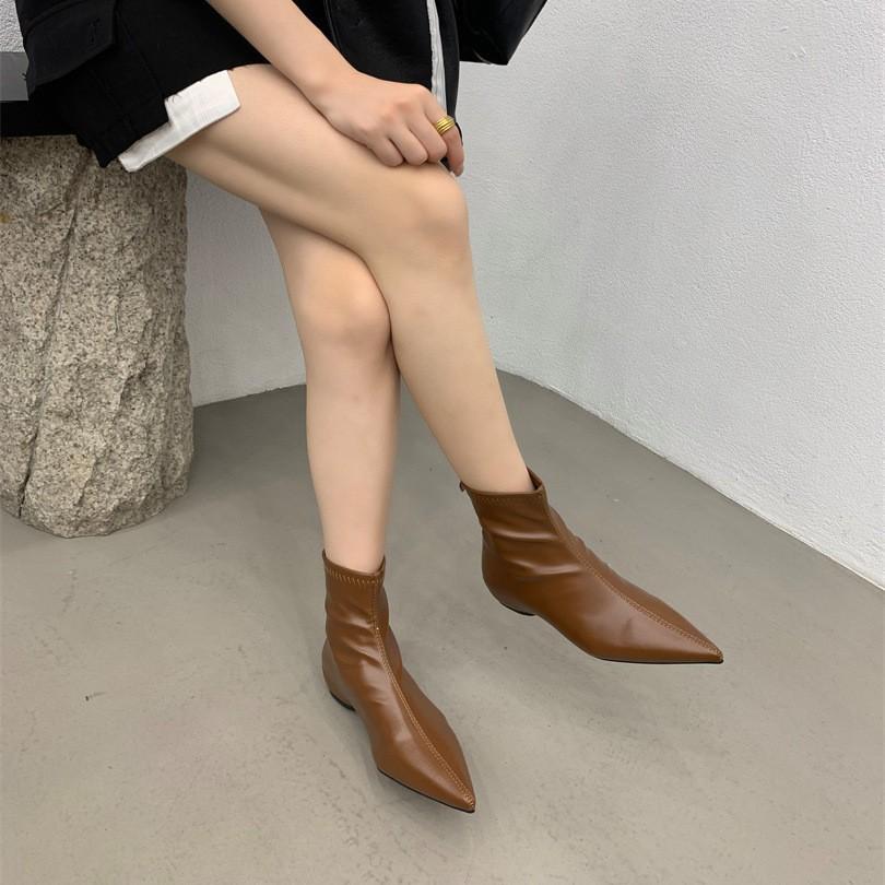 2025 autumn and winter new fashionable versatile rear zipper retro suede Korean small ankle boots thin boots square head slope