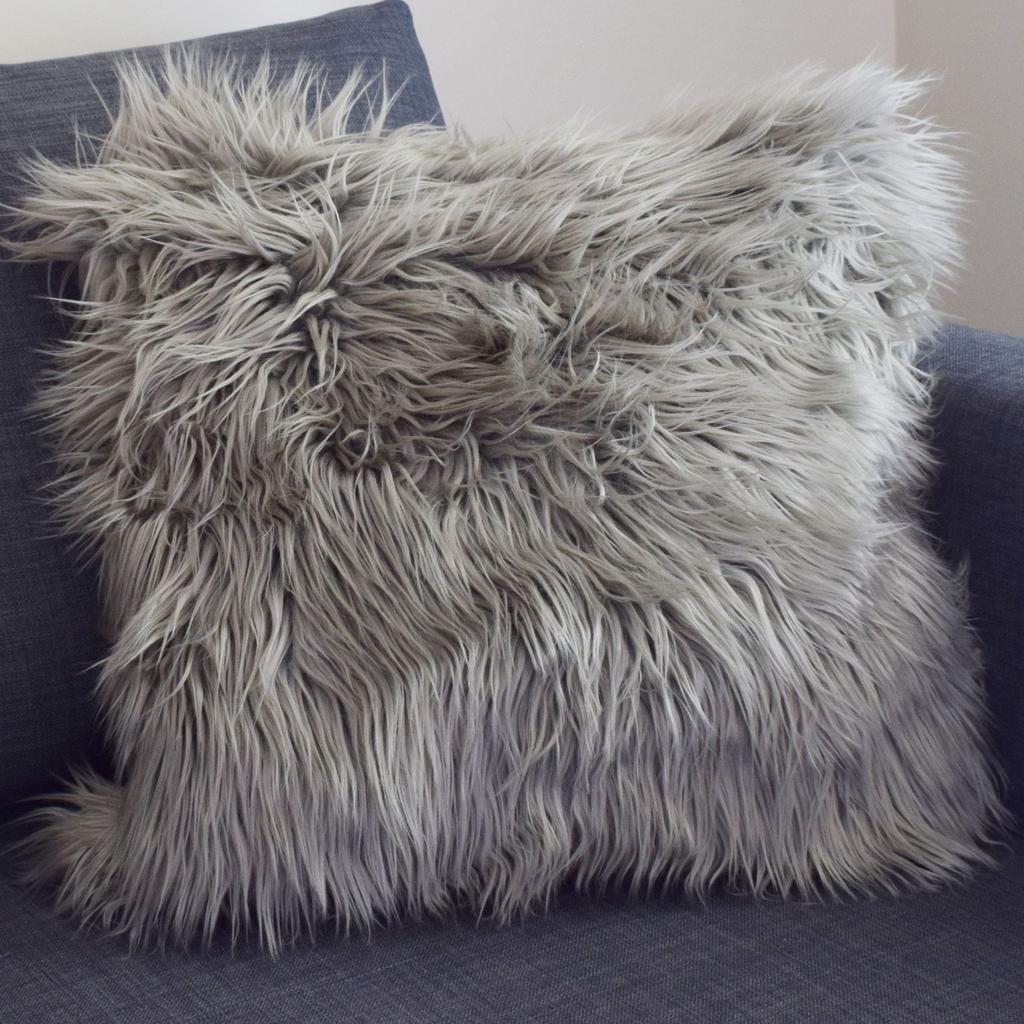 Long Fur Cushion Cover Imitation Wool  Large Plush Pillowcase Backrest Sofa Winter Warm Pillow Cover
