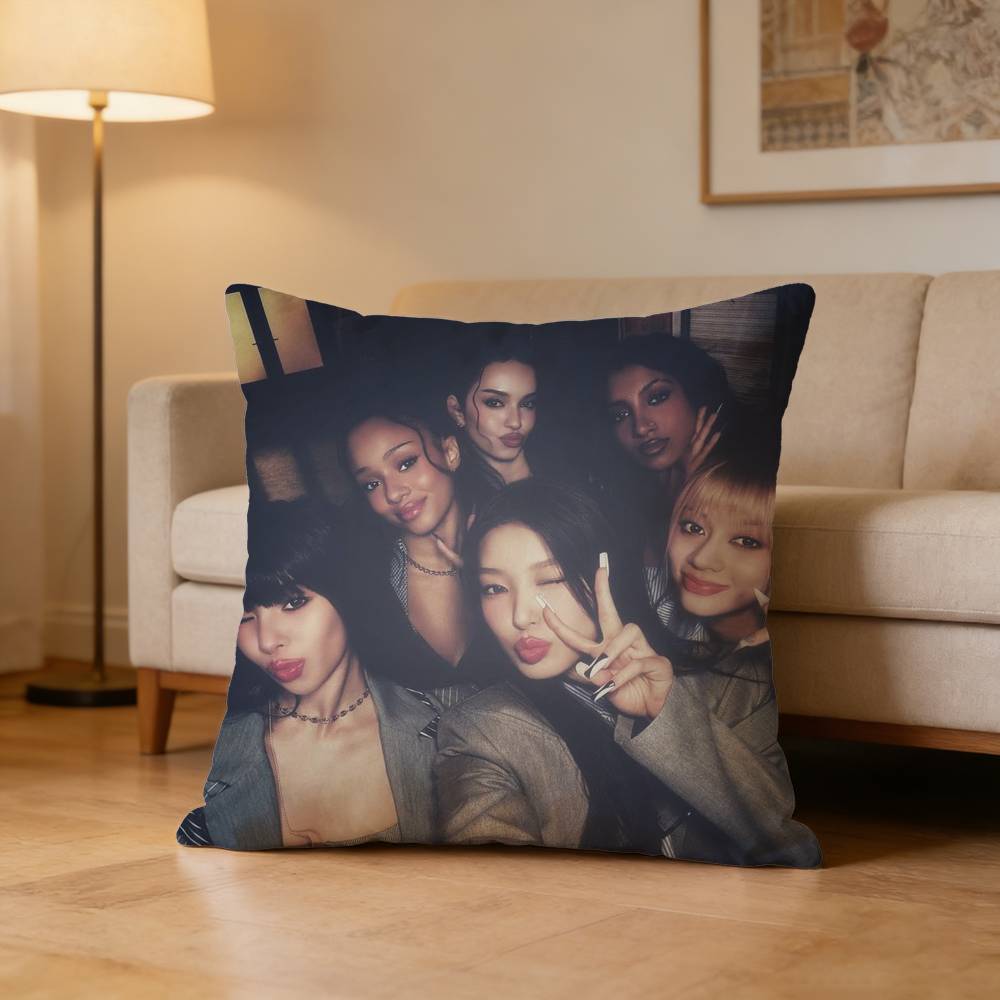 Styl Kpop Zespół K-Katseye Poszewka na poduszkę Wzór Drukowana poszewka na poduszkę Do salonu Pokrowiec na poduszkę do sofy