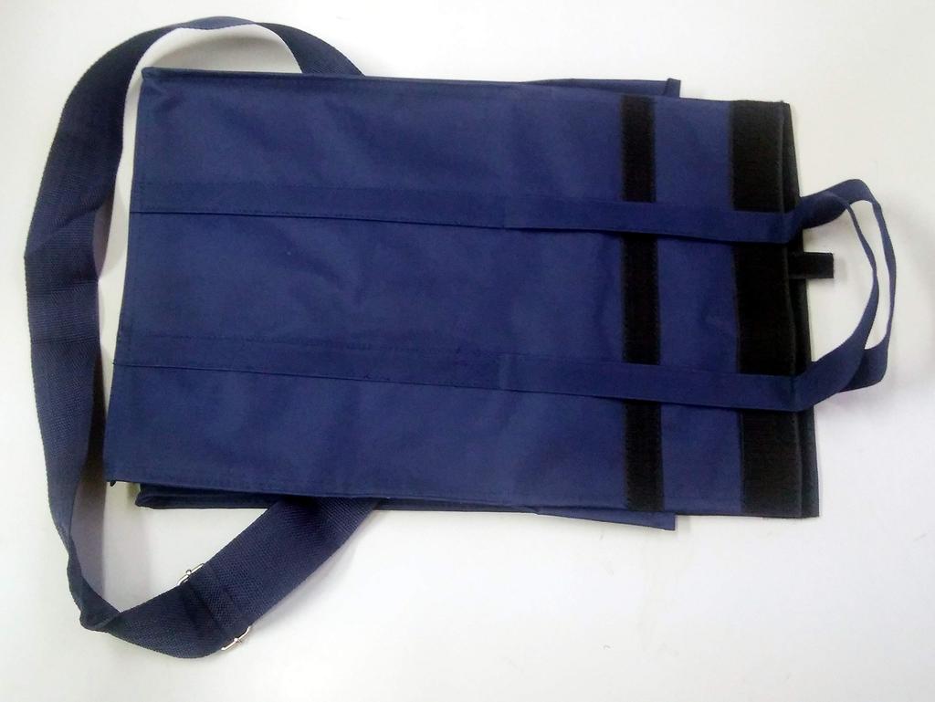 Shiawase.comet: Tote Bag with Shoulder Strap for Transporting Urns and Cremated Remains