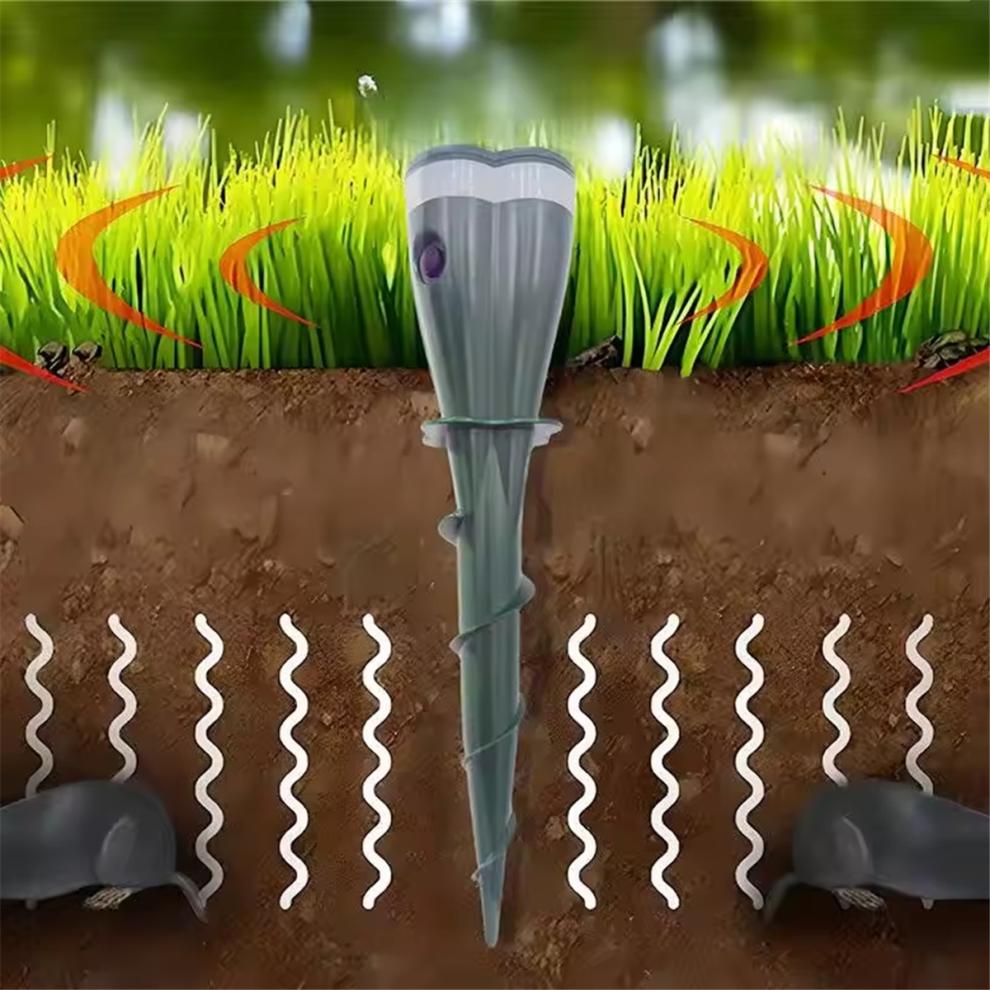 Solar Powered Waterproof Spiral Mole Repellent Ultrasonic Rodent/Snake/Bird Animal for Farm Courtyards