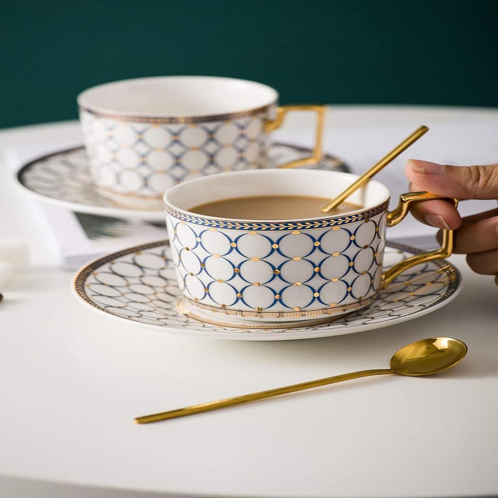 Sada šálků z bílého zlata v evropském stylu, 6,8 oz (192 ml) šálek na čaj z kostního porcelánu se lžičkou - Moderní design pro espresso, cappuccino