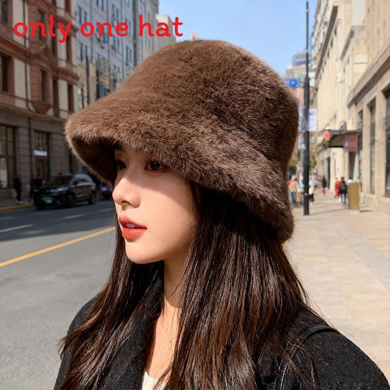 

Winter Plush Women Fleece Bucket Hat With Wide Brim For Fall And Snowy Days коричневий