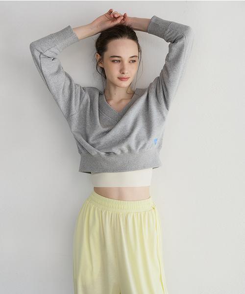 Укороченная толстовка Reina Mora Dewey с V-образным вырезом, меланжево-серая 4