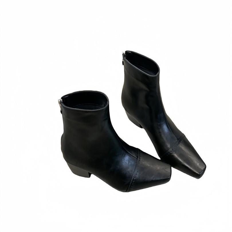 2025 Autumn and Winter New French Temperament Small Square Head Inner Height Increase Thin Boots Women's Rear Zipper Versatile Short Boots Western Bo
