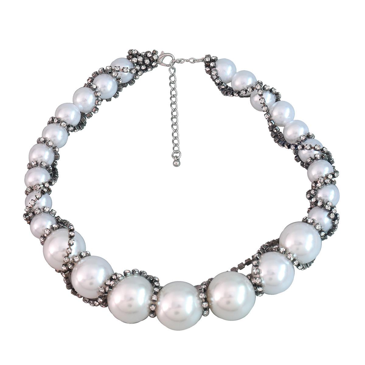 

Элегантное европейское и американское ожерелье из искусственного жемчуга и акриловых бриллиантов - преувеличенные аксессуары в стиле хип-хоп