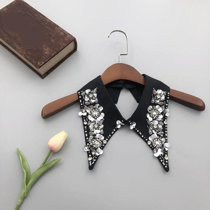 Kamínkový límec Dívčí šperkový oděvní doplněk Dámský límec Starověké umění Flitry Klopa Šálový límec Klopa