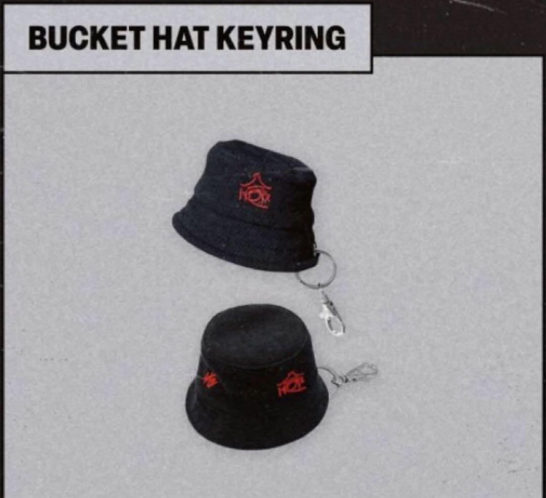 

[USED] straykids HOP Pop-Up Bucket Hat Keyring