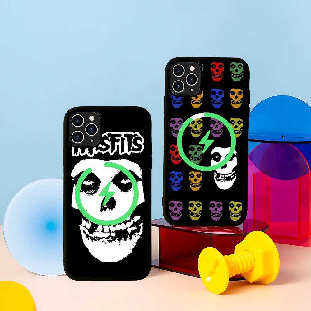 Classic Punk Band M-Misfits Magnetic Phone Case For IPhone 16 15 14 13 12 11 17 Pro Max Plus Wireless Charge Cover