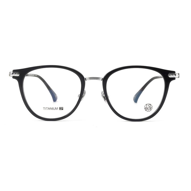 Pure Titanium Unisex Retro Round Glasses Frame with Blue Light Blocking Myopia Lenses for Women and Men