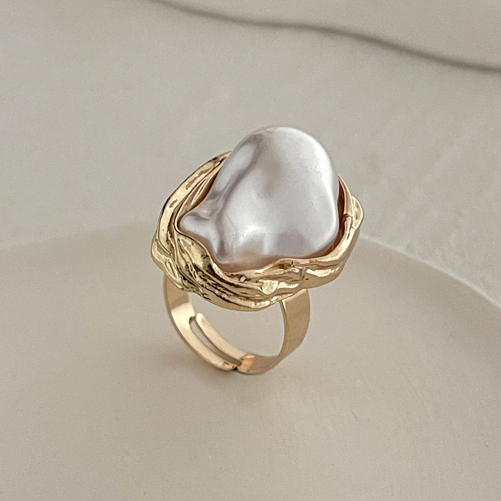 Baroque Special-Shaped Imitation Pearl Ring Set, Fashionable Style Metal Pleated Flower Ring For Women