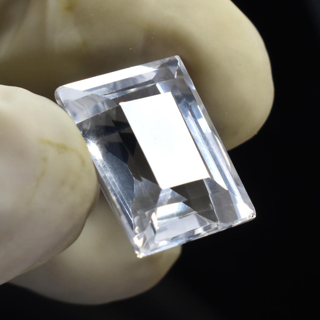 Amazing Natural WHITE Sapphire Emerald Cut 9.40 Ct Loose Gemstone CERTIFIED
