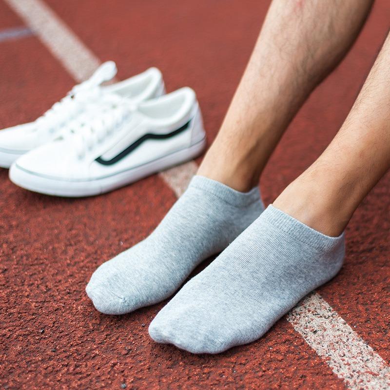 Men Spring and Summer New Classic Pure Color Cotton Boat Socks