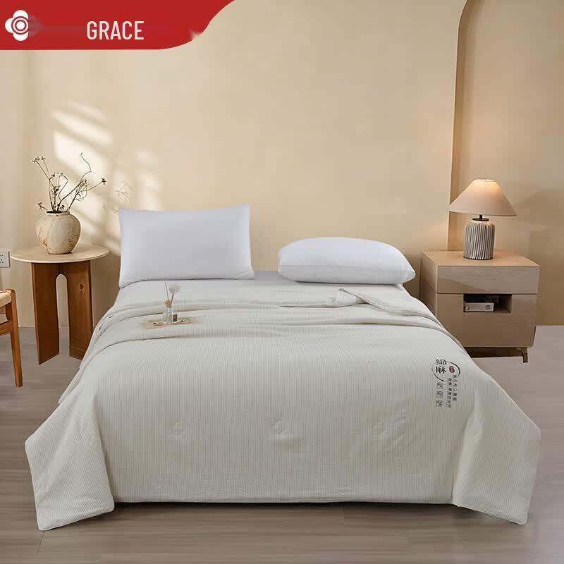 Jieliya Elegant Cotton Blend All-Season Duvet 200cm*230cm