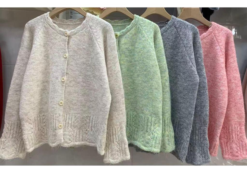 Women's Soft Knit Cardigan with Colorful Lace Collar - Cozy Autumn/Winter Loose Fit Fur Coat