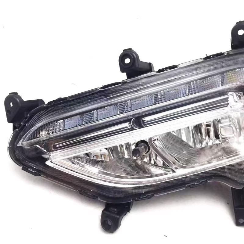 Auto Exterior Accessories For Hyundai Santa Fe Sport IX45 2016-2018 LED DRL Daytime Running Light Fog Lamp Car Light Assembly