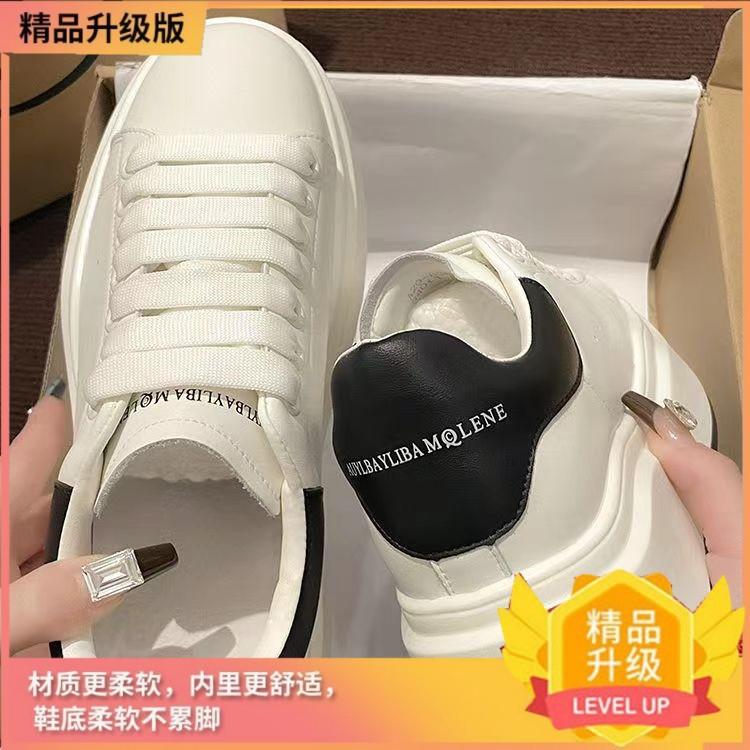 

Little white shoes women s 2025 summer explosion versatile thick-soled small man height increase wear-resistant super fire sports casual muffin shoes 35 чёрный
