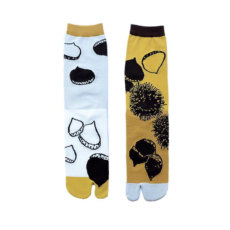 Trendy Japanese Multi-Color Jacquard Floral Tabi Socks - Cute Split-Toe Mid-Calf Design