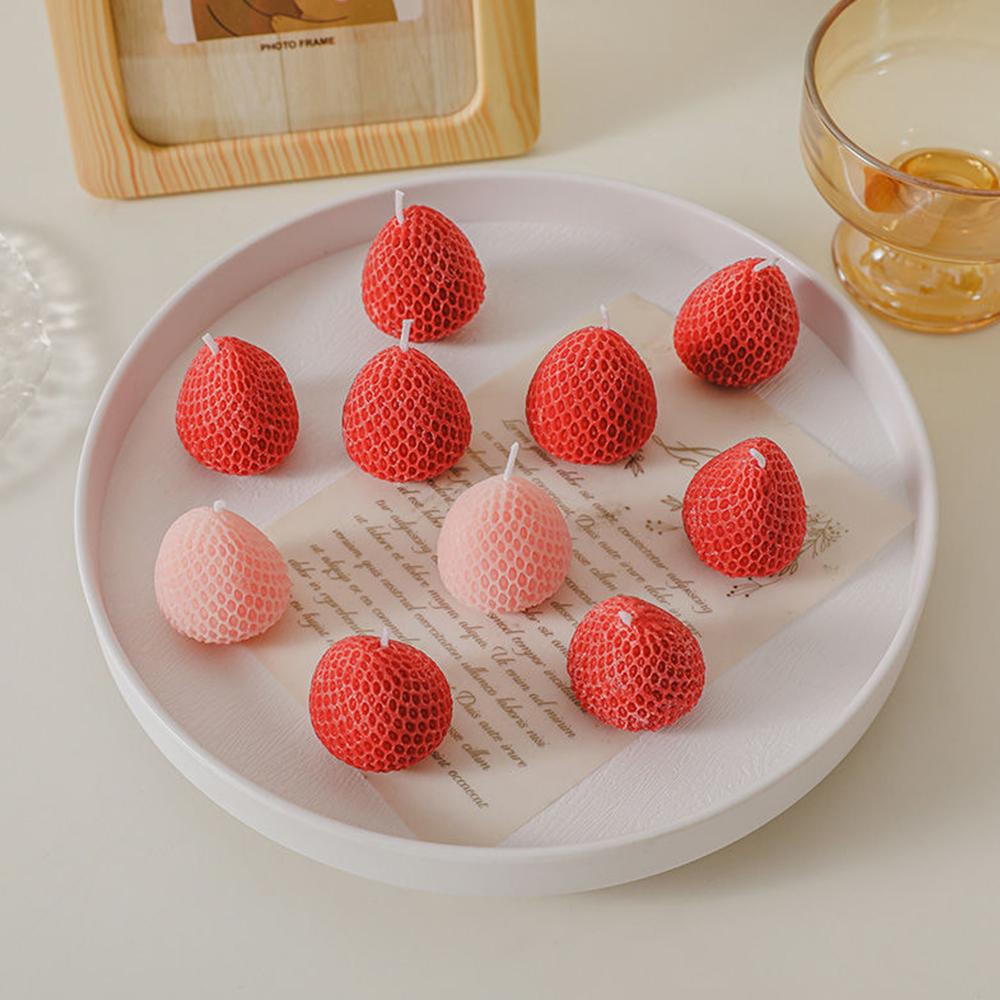 1/4Pcs Handmade Strawberry Shape Scented Candle - Aromatherapy Soy Wax Candle for Birthday, Wedding, Home Decor & Party Gift