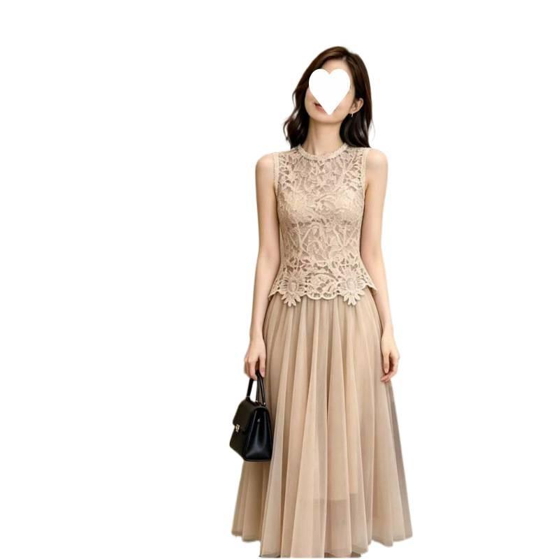 French slim-fit lace sleeveless dress women's two-piece set huge beautiful skirt super fairy fresh explosion commute