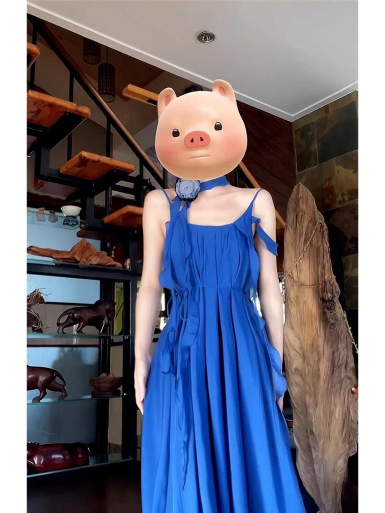 Elegant Blue Spaghetti Strap Halter Neck Maxi Dress for Women - 2026 Summer Resort Collection, Sanya