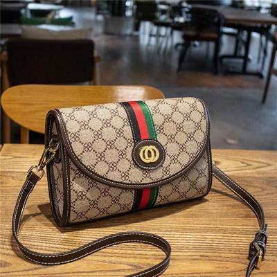New Fashionable Shoulder Bags Classic Retro Crossbody Bag Wide Shoulder Strap Small Square Bags High Quality Messenger Bags