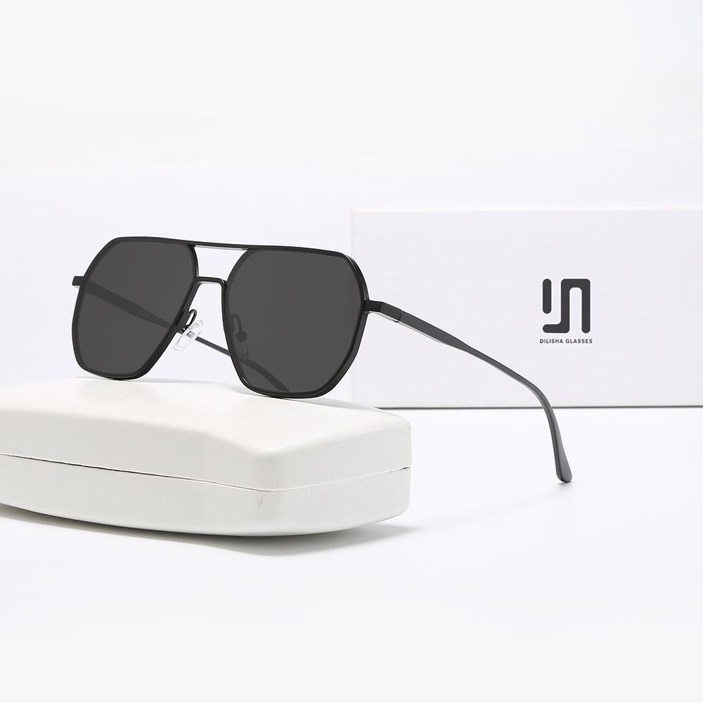 Aluminum-Magnesium Photochromic Polarized Sunglasses: Day/Night Dual-Use for Driving & Outdoors