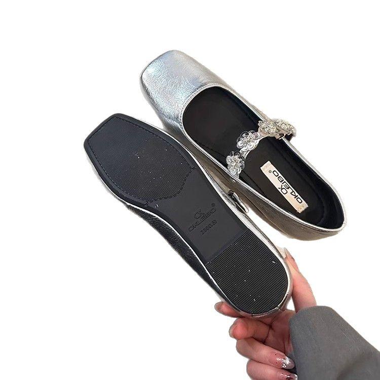 Französische Nische quadratischer Kopf Pailletten Schnalle Mary Jane Schuhe Mädchen 2025 neu silber Feenstil mit Rock Ballerinas