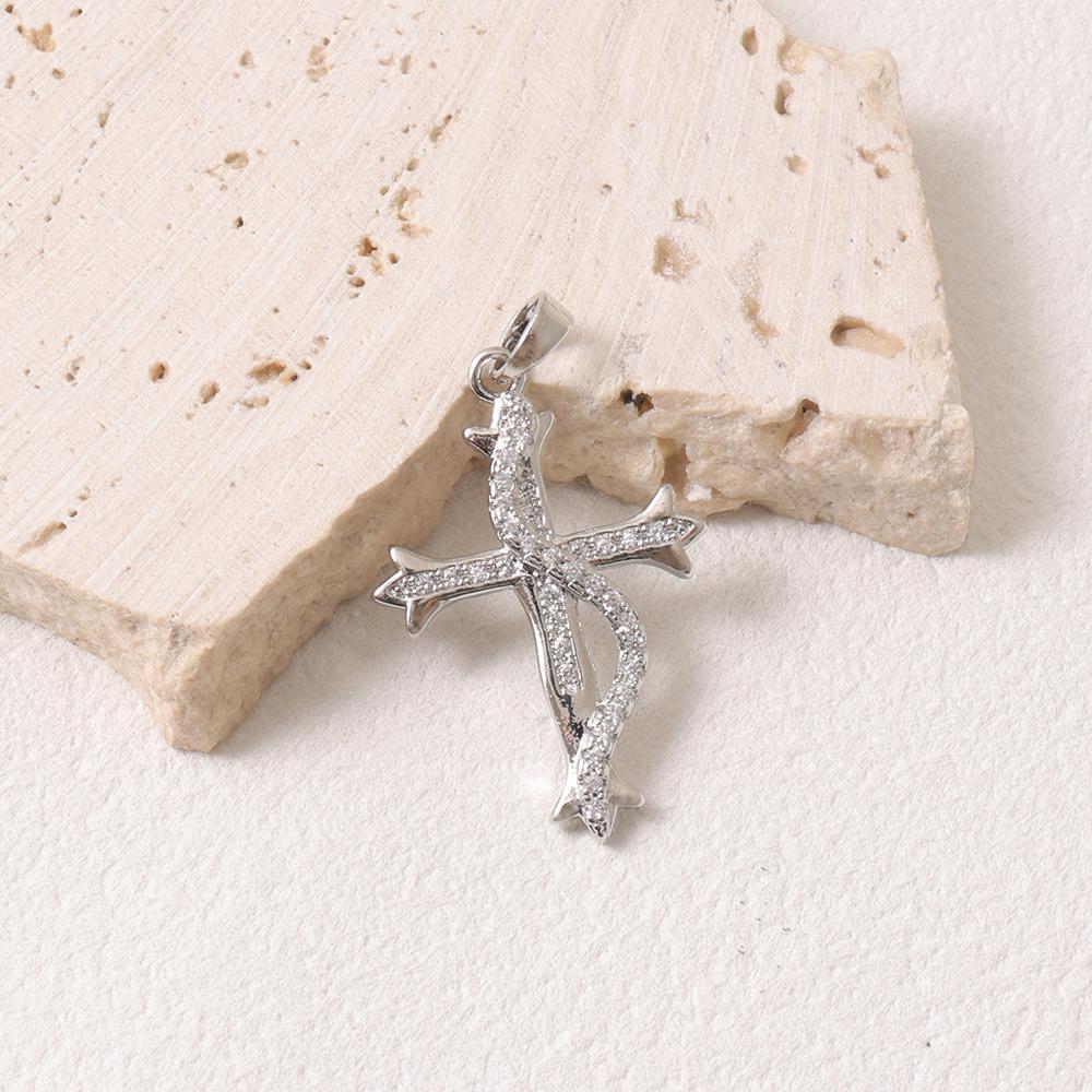 Trendy European Hip Hop Cross Pendant Necklace: Stylish DIY Accessory