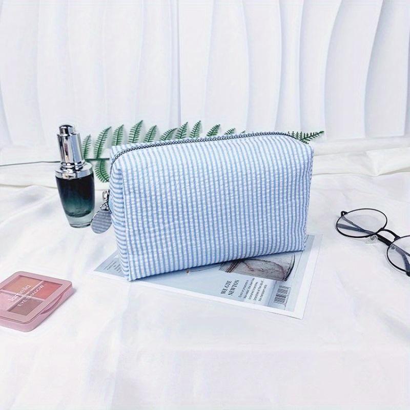 Fashion Women Ruffle Cosmetic Bags Striped Storage Make Up Bags for Women Lady with Zipper Travel Bag Makeup Bag