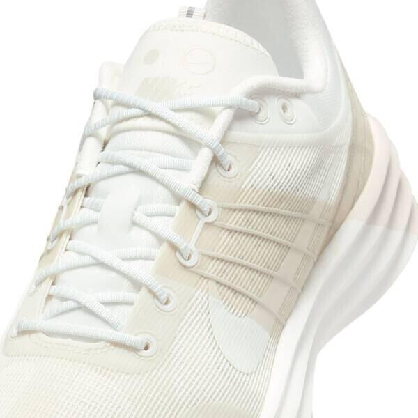 Кроссовки Nike Lunar Roam Summit White/phantom/light bone/summit White