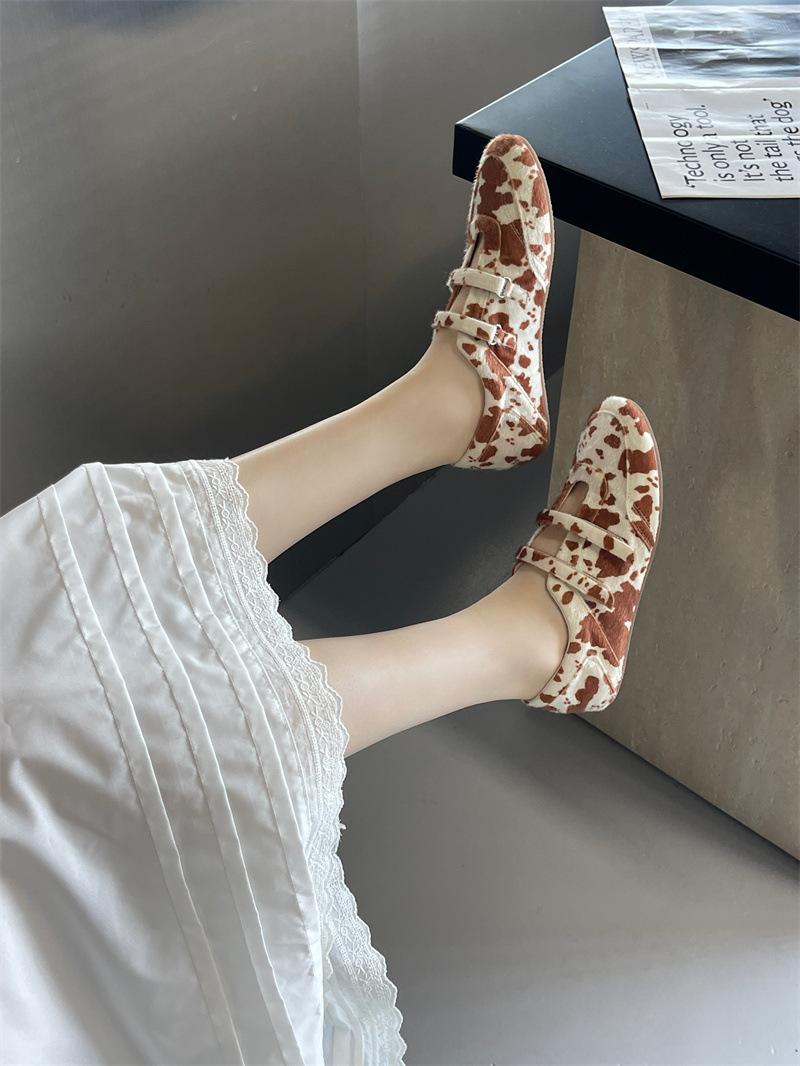 

2025 новые туфли на плоской подошве, женские повседневные туфли на одной педали 43 коричневый