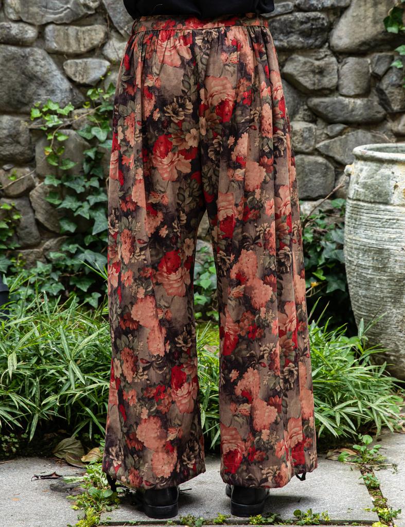 Is Warp Pants Flower Camel