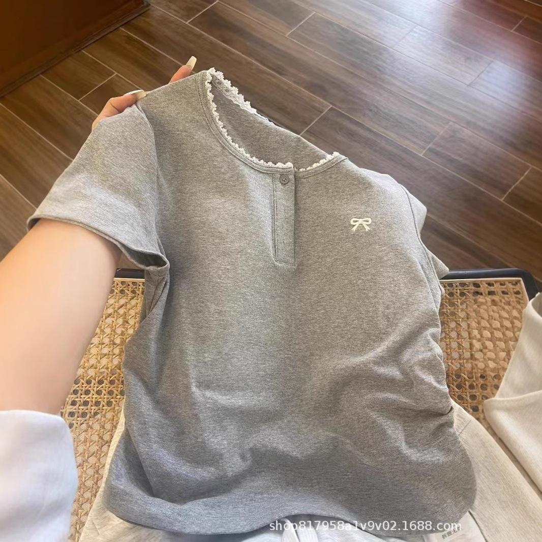 

Women s Gray Lace Trim Off-Shoulder Ruffled Crop Top with Bowknot - Summer 2024 Collection Extra Large сірий колір