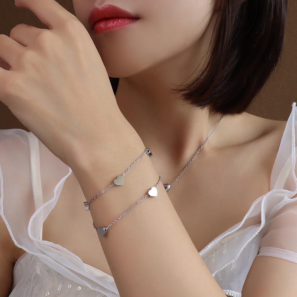 Fashionable, Individual and Trendy Heart-shaped Perforated Stainless Steel and Titanium Steel Bracelet and Anklets