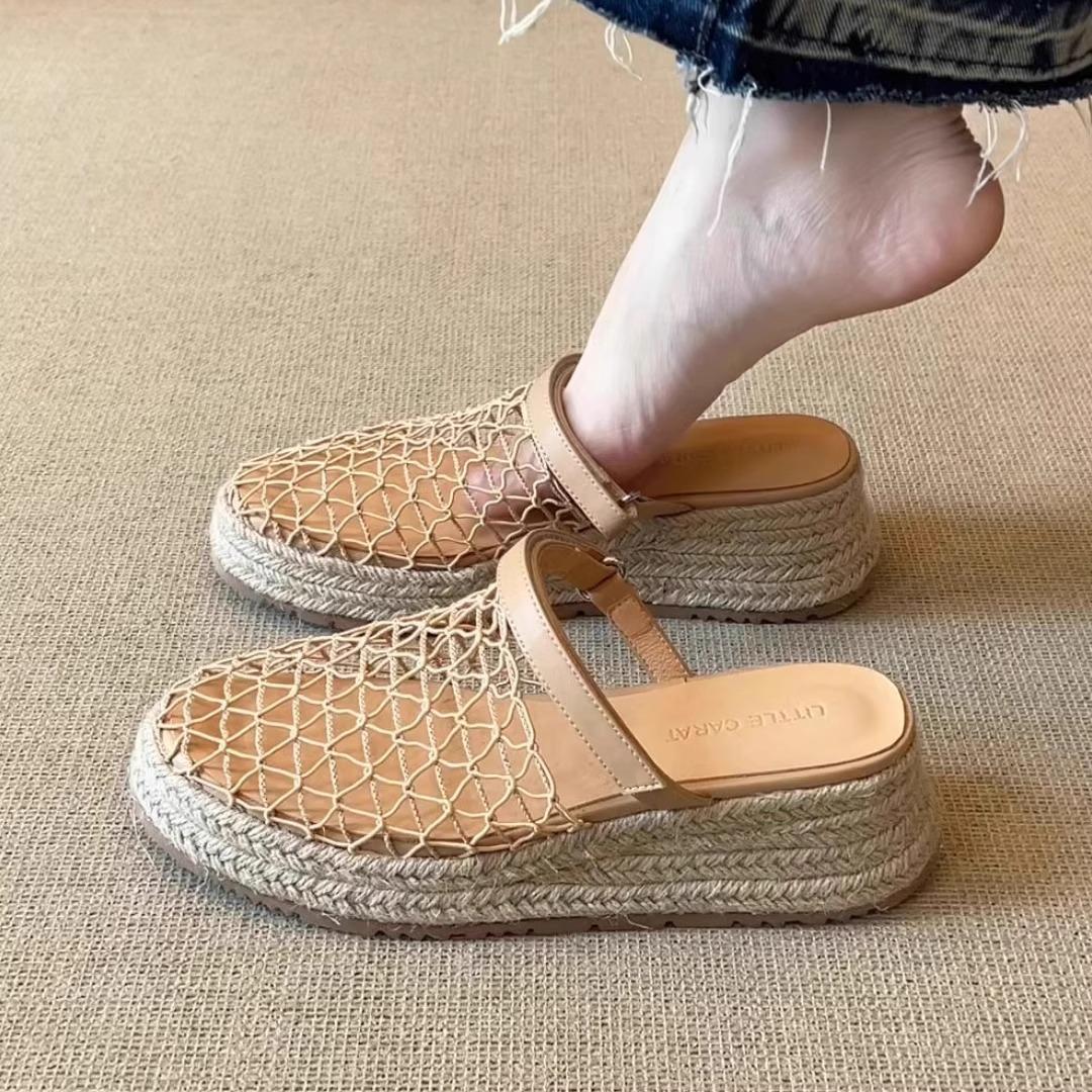 

2025 new holiday style straw woven mesh bag head sandals women s niche leisure word with slope heel thick bottom cool slippers 35 абрикосовый