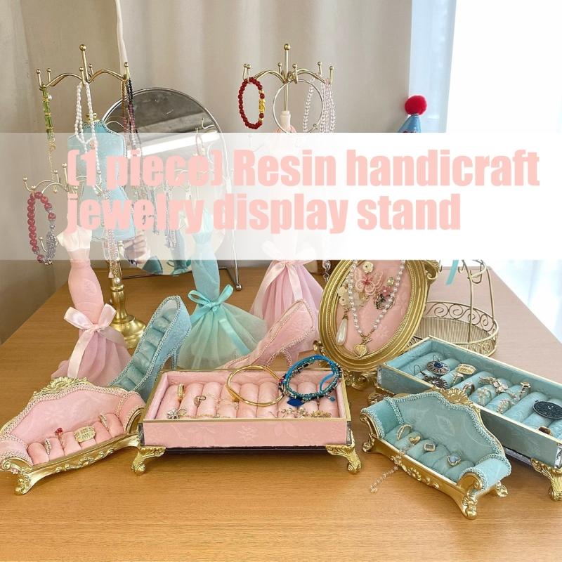 Sofa Shaped Resin Jewelry Display Stand For Necklace Earring Ring Organiser Decorative Holder for Accessories