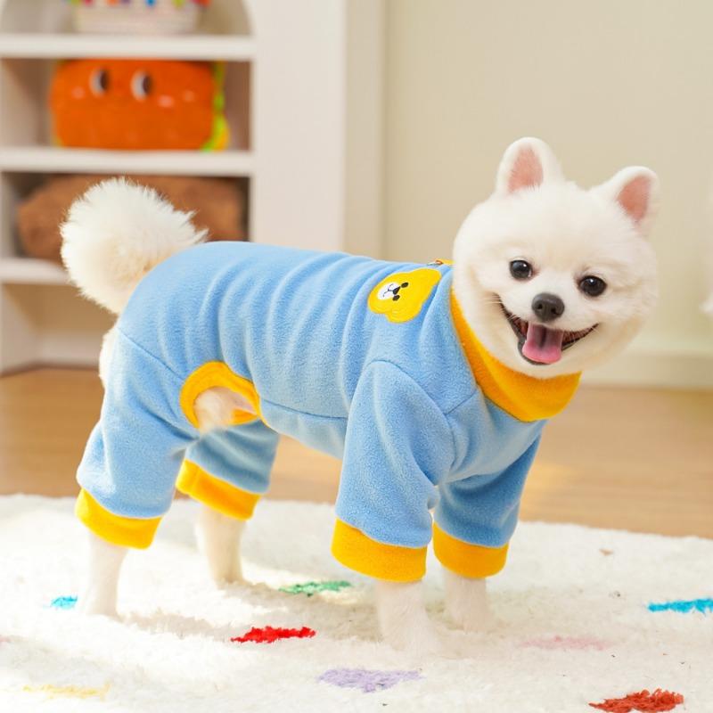 Four-legged Clothes for Pets and Cats, Autumn and Winter Outerwear for Dogs, and Can Be Used To Lead Cats