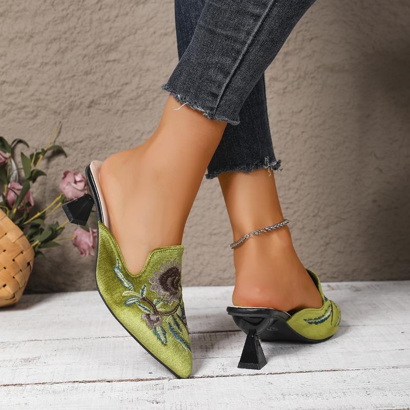 Fashion Flower High Heels Women Pointed Toe Slippers Fashion Retro Embroidery Shoes 2025 Summer New Trends Comfort Pumps Sandalias Mujer
