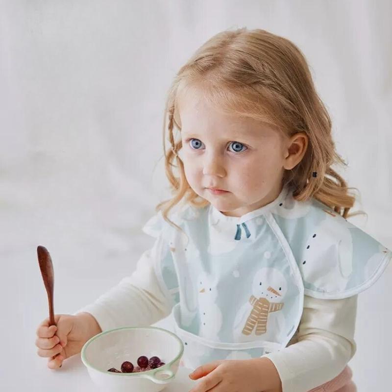 1 Piece Newborn Feeding Bibs Retro European Cute Animal Infant Baby Short Sleeve Burp Cloths Waterproof Washing Baby Bibs