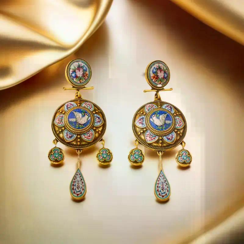 Retro Court-Style Rattle Earrings Medieval Ethnic Vintage Travel Peace Dove Design Fashion Jewelry Accessory