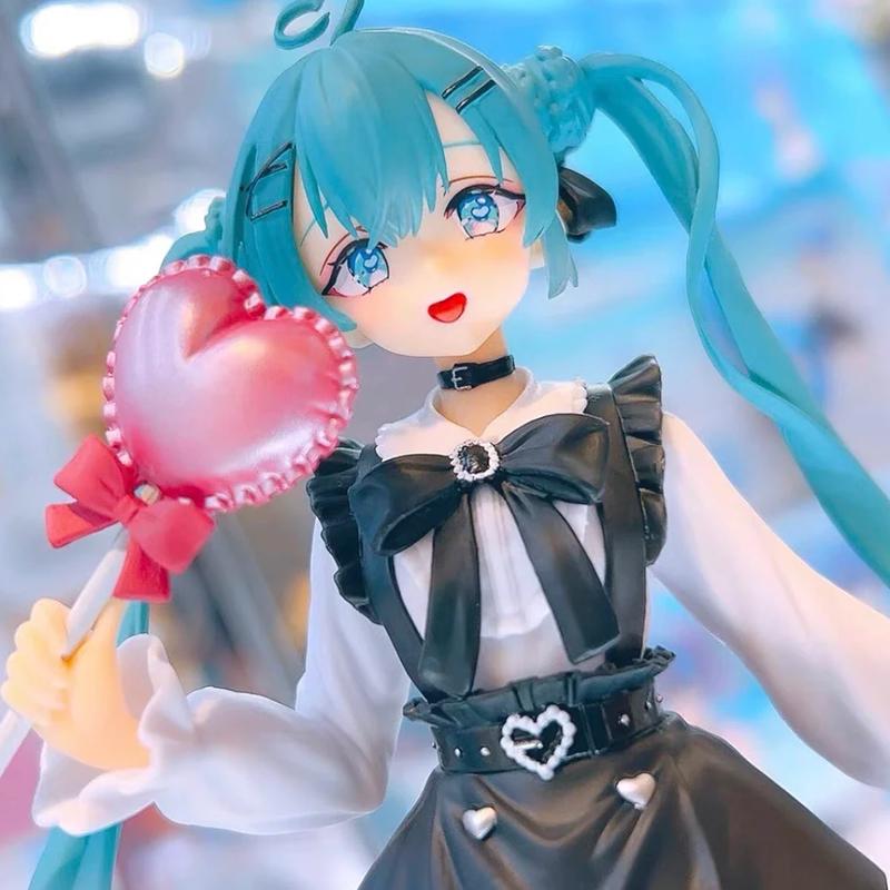 19CM Hatsune Miku Desktop Cute Action FigureNeko T-Shirt Ver. Anime Figurine Kawaii Girl Model Toy Gift