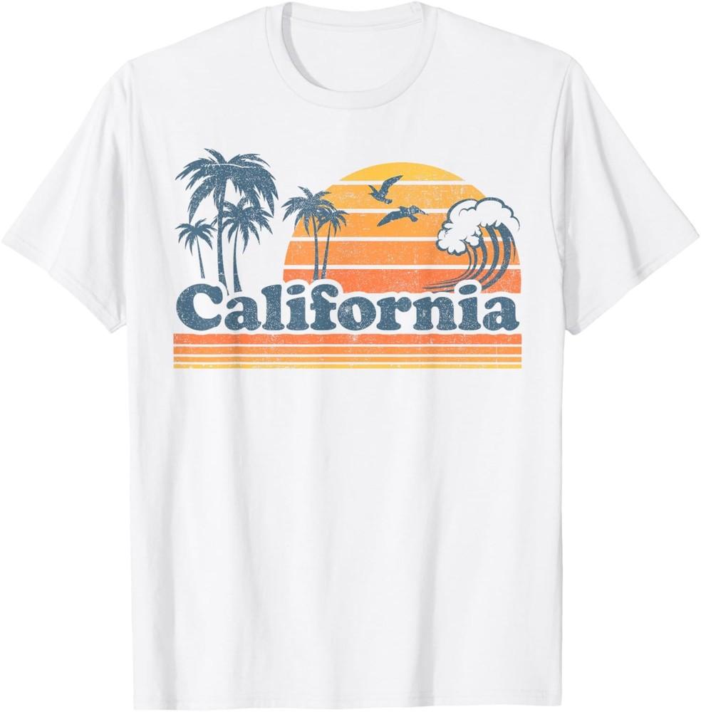California Vacation Sunset Cute Cali 70s Vintage Retro Beach T-Shirt Unisex T-Shirt XXL