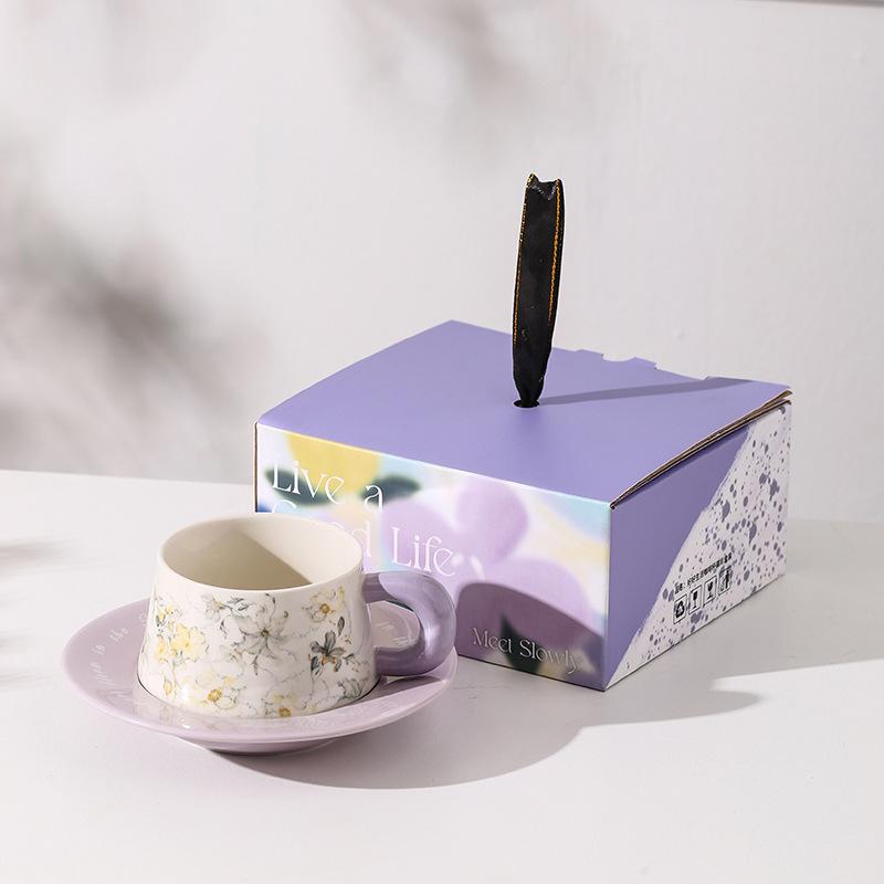 

Керамическая чашка Iris высокой ценности Диск Сувенир Фиолетовая Цветочная Кофейная чашка Блюдце Чашка Праздничный подарок 250ml