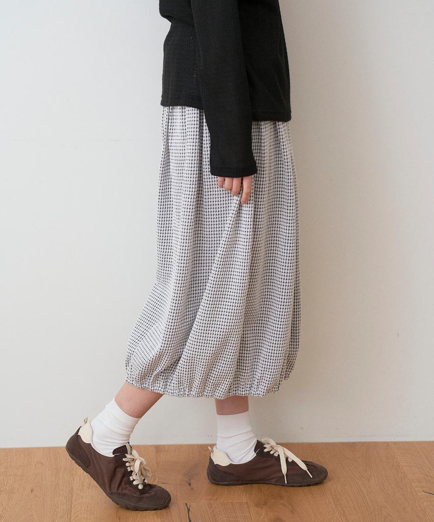 Sayu Seersucker Balloon Long Skirt Navy Check