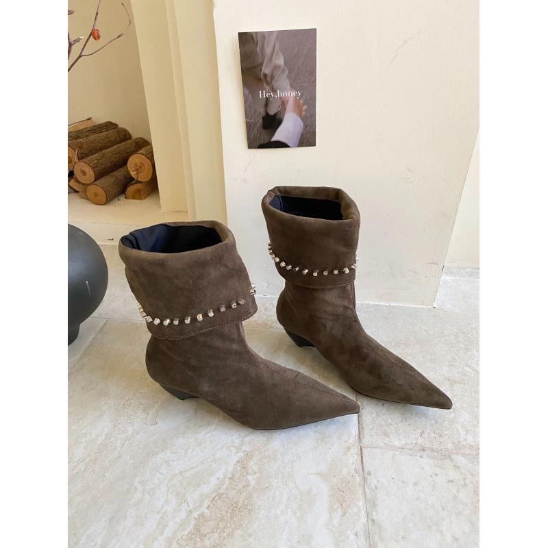 

French pointed rivet suede medium tube stacking boots women s 2025 autumn and winter wood grain cone and rhinestone two wear medium tube boots 39 зелений