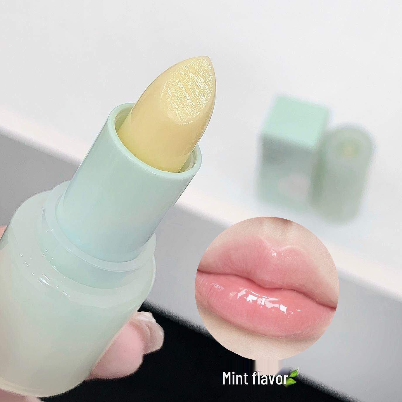 

Kekemood Moisturizing & Hydrating Lip Balm: Anti-Cracking Protective Cream for Dry Lips in Autumn & Winter.